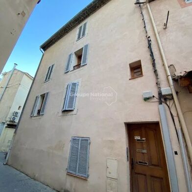 Immeuble  275000 €