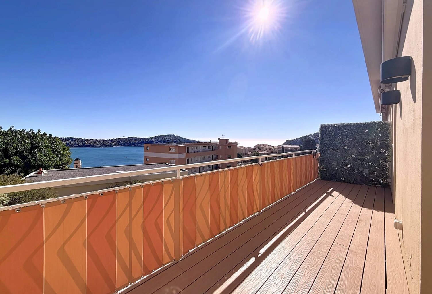 Villefranche Dernier étage, magnifique appartement duplex avec t — photo 1