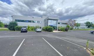 Bureau  198 m² à louer à Aubière (63170)