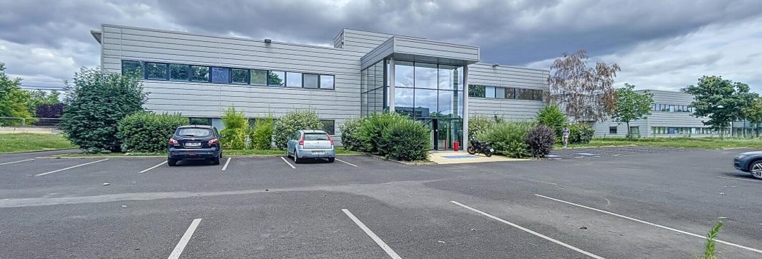 Bureau  198 m² à louer à Aubière (63170)