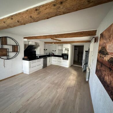 Maison 3 pièces 852 €