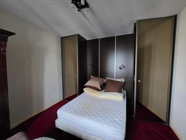 Appartement À Vendre — photo du bien