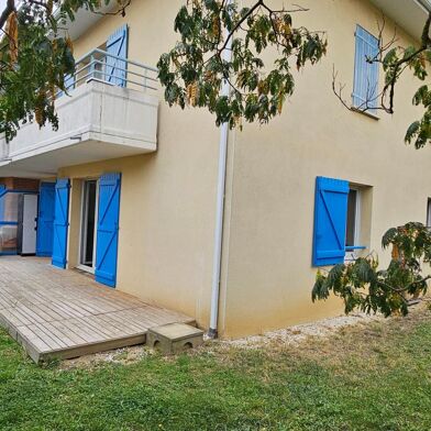 Appartement 4 pièces 275000 €