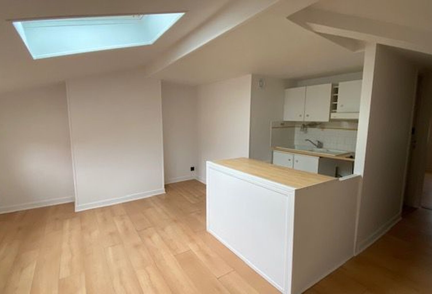 Appartement À Vendre — photo 1