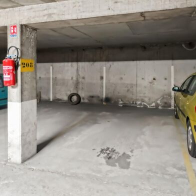 Garage  15000 €