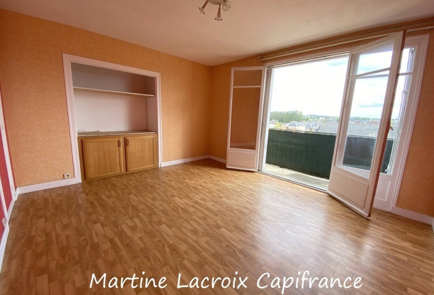 Dpt SARTHE (72), à vendre  LA FERTE BERNARD - APPARTEMENT  P3 de 52 m² — photo 1