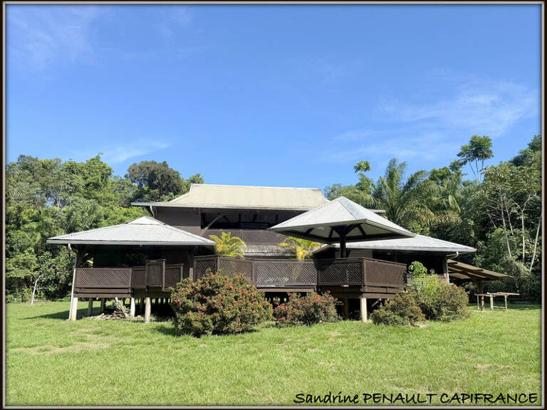 A VENDRE A MONTSINERY TONNEGRANDE (CARAPA) UNE MAGNIFIQUE PROPRIETE T6 DE 268 m² - TERRAIN 1 HECTARE - AU PRIX DE 392000 € — photo 1