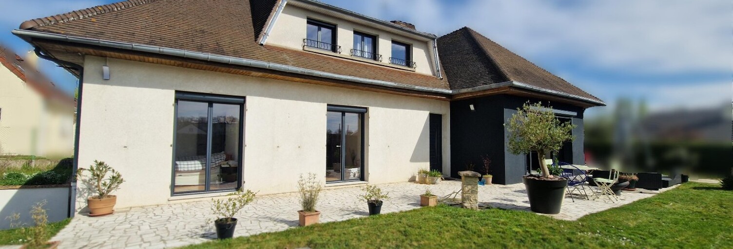 Maison 6 Pièces 145 m² à vendre à Bruyères-le-Châtel (91680)