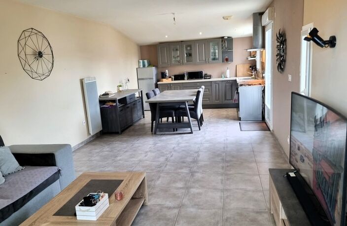 Charente Maritime (17), A vendre St-PIERRE OLERON charmante maison pêcheur P3 98m² plain-pied sur Terrain de 687m² — photo 4