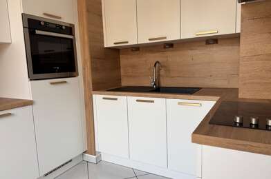 Appartement 3 pièces 955 €