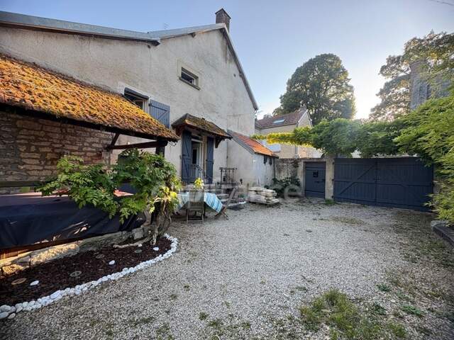   Coup de cœur – Maison en pierre rénovée avec charme et authenticité — photo du bien