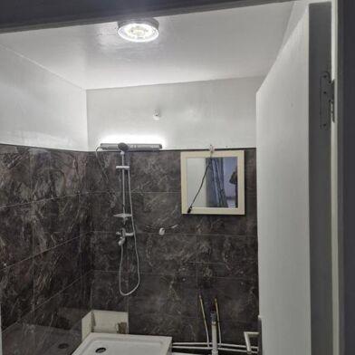 Appartement 1 pièces 590 €