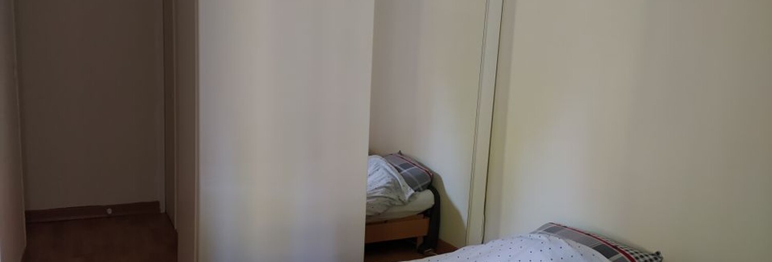 Appartement 1 Pièce 10 m² à louer à Saintes (17100)