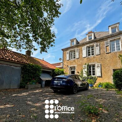 Maison 7 pièces 470250 €