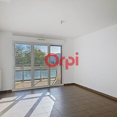 Appartement 3 pièces 210000 €