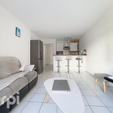 Appartement 2 pièces 215000 €