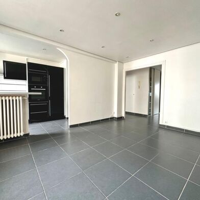 Appartement 3 pièces 145000 €