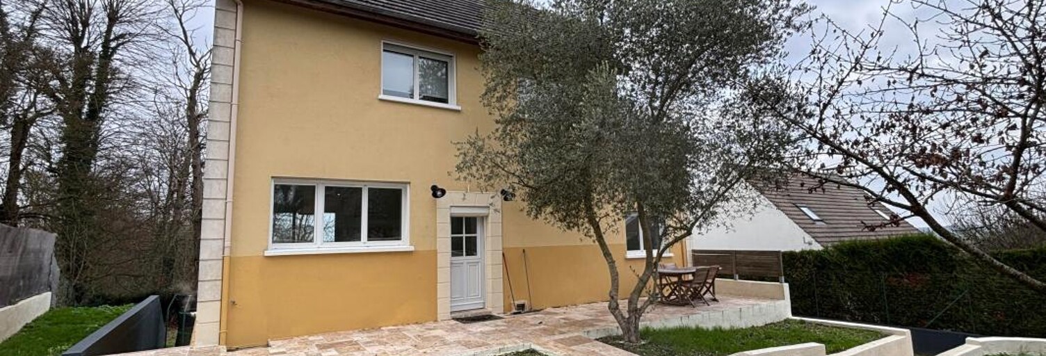 Maison 5 Pièces 115 m² à louer à Écouen (95440)