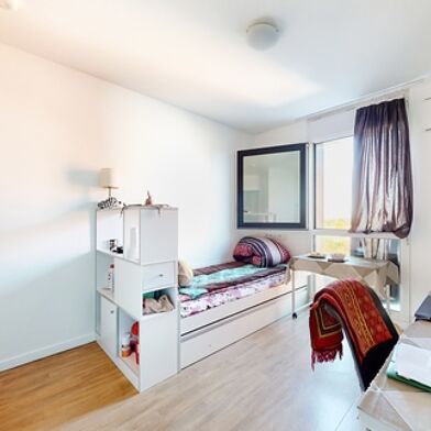 Appartement 1 pièces 77240 €