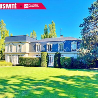 Maison 8 pièces 832000 €