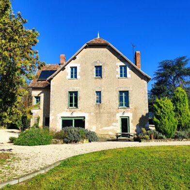 Maison 8 pièces 280800 €