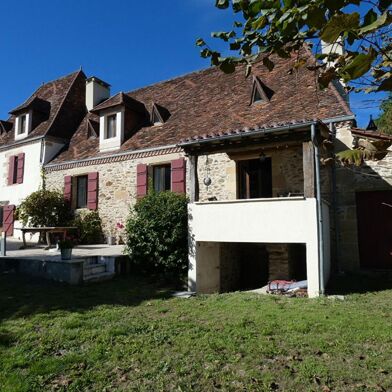 Maison 6 pièces 395200 €