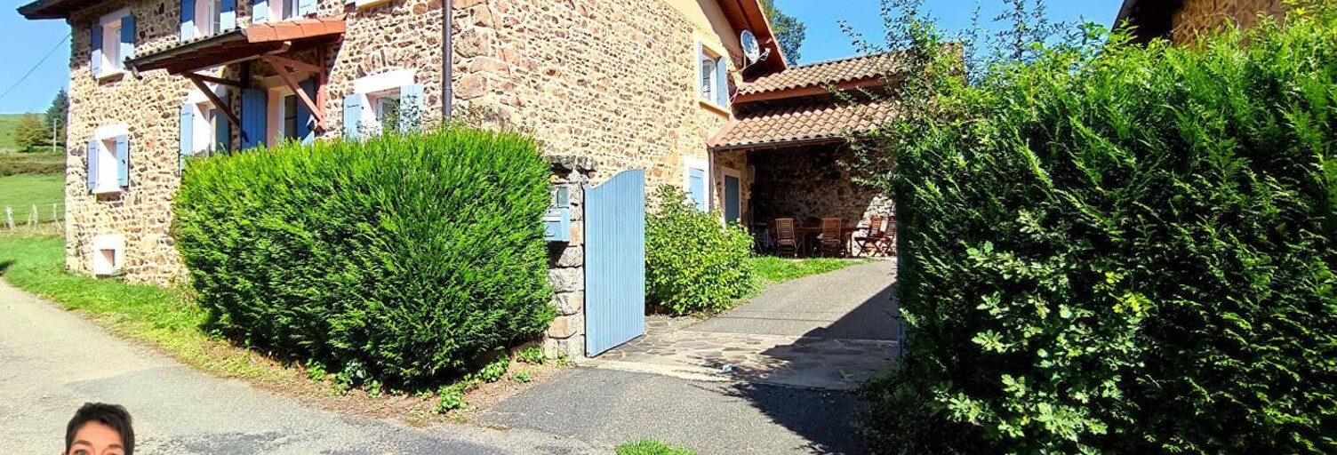 Maison 8 Pièces 150 m² à vendre à Saint-Vincent-de-Reins (69240)