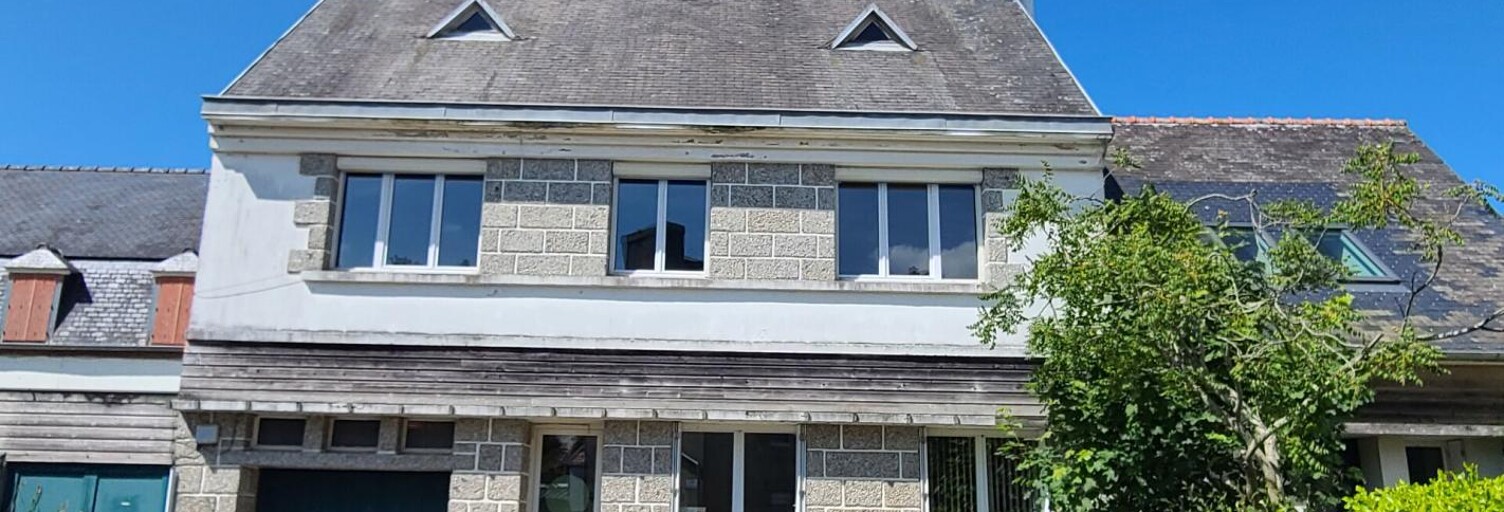 Maison 8 Pièces 237 m² à vendre à Lanmeur (29620)