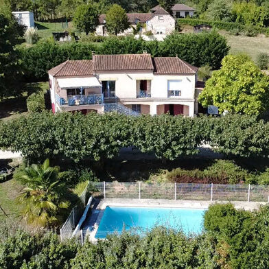 Maison 6 pièces 317600 €