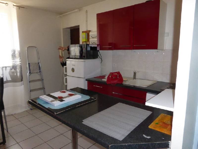 Location Studio 31 m² à Lyon 9 700 ¤ CC /mois