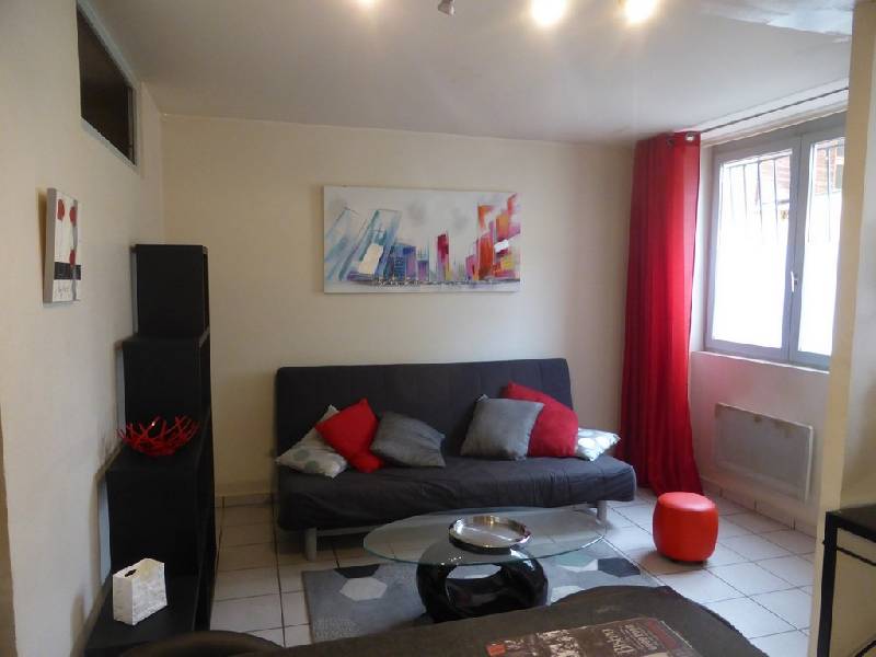 Photo Location Studio 31 m² à Lyon 9 700 ¤ CC /mois image 2/3