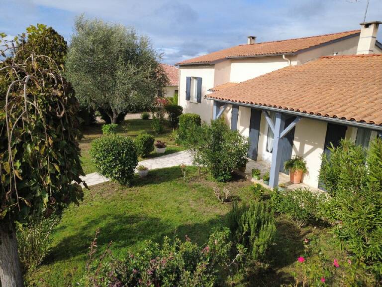 Maison 6 pièces 144 m&sup2; — photo 1