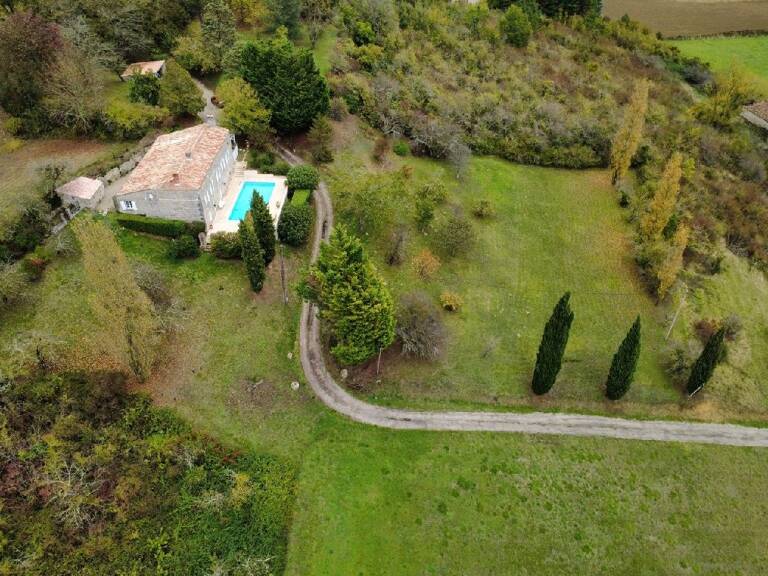 Maison 7 pièces 164 m&sup2; — photo 1