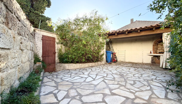 Maison de Village  6 pièces  à vendre Vauvert 30600