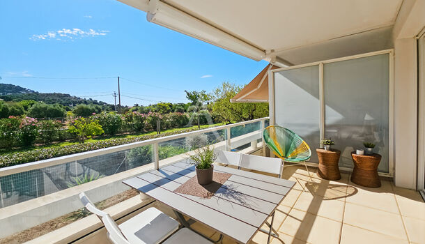 Appartement 2 pièces  à vendre Carqueiranne 83320