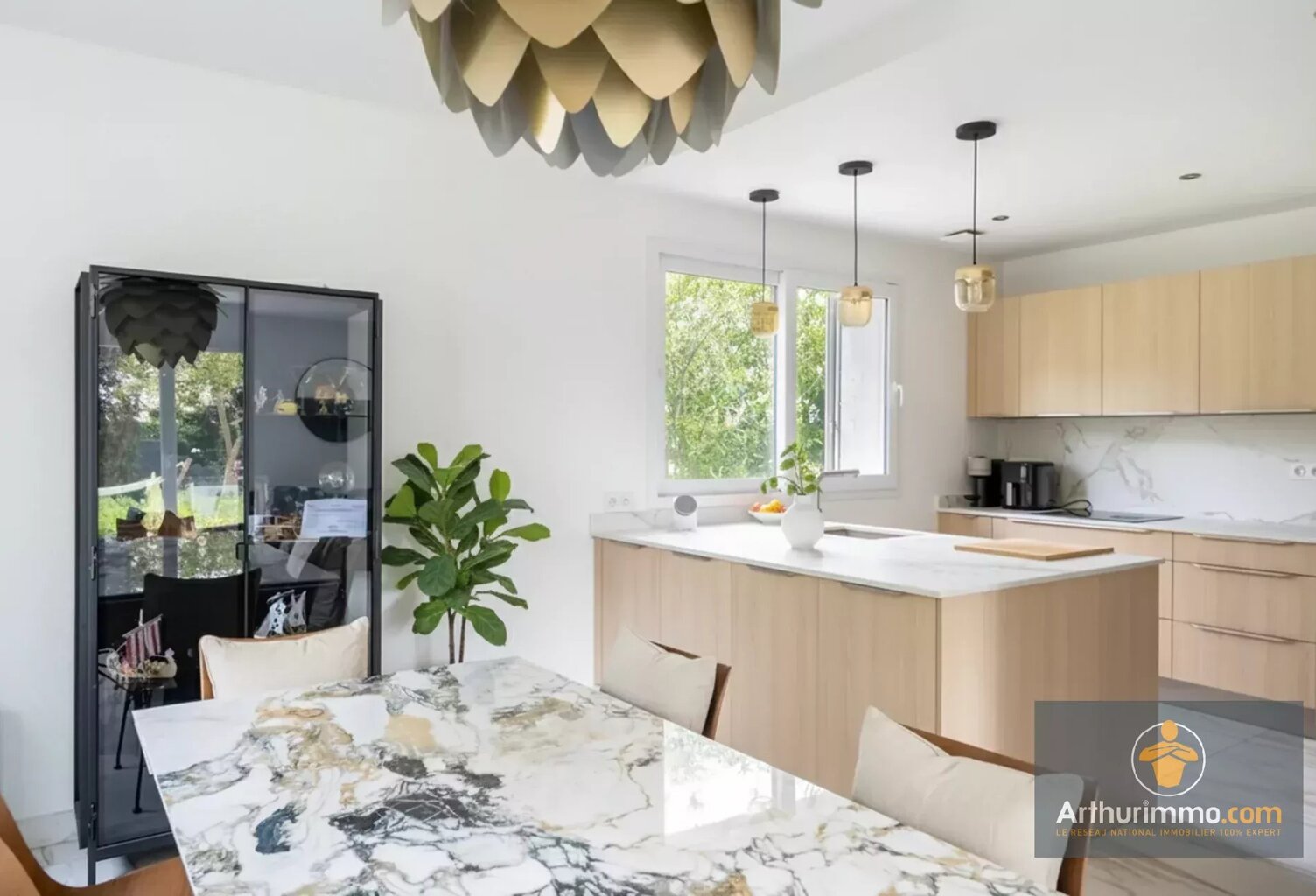 Élégante Propriété Familiale à Chantilly — photo 1