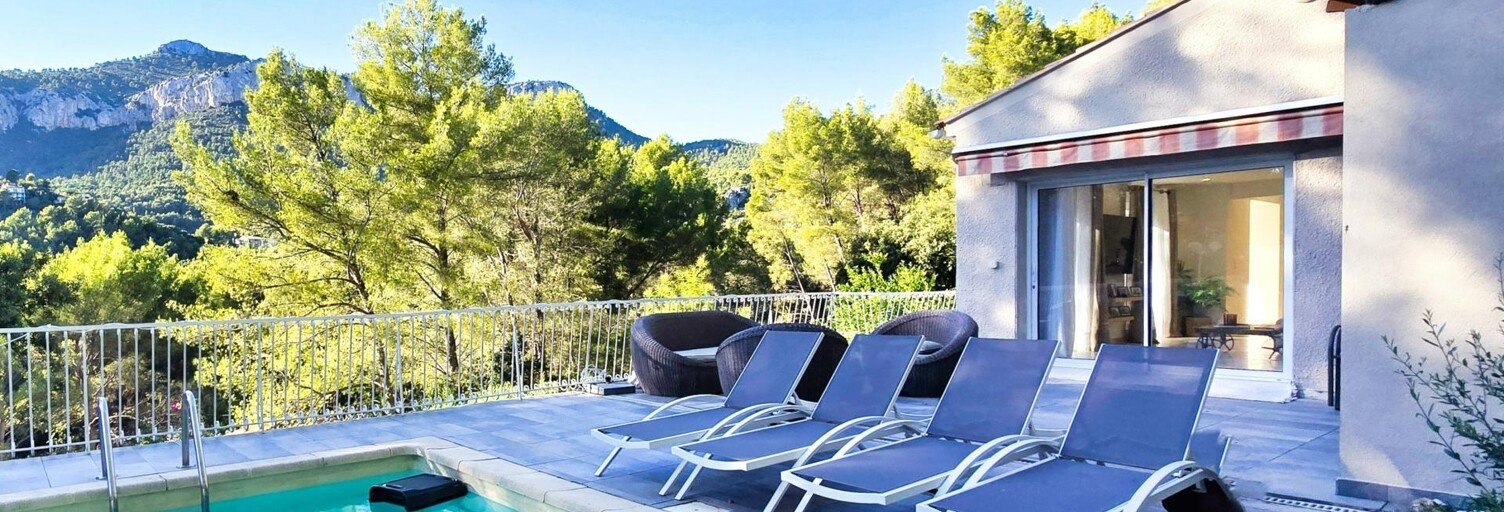 Maison 5 Pièces 128 m² à vendre à Le Revest-les-Eaux (83200)