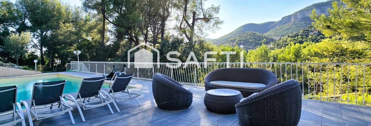 Maison 5 Pièces 128 m² à vendre à Le Revest-les-Eaux (83200)