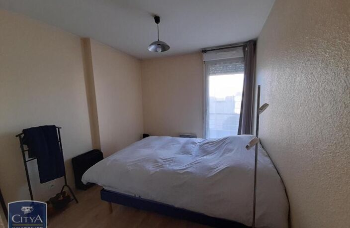 Location appartement 2 pièces 41 m² à Tours (37000) — photo 2