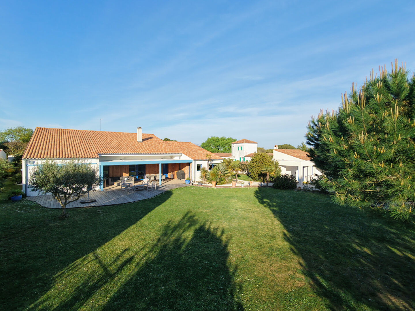 Villa / Maison 12 pièces  à vendre Saint-Denis-d'Oléron 17650