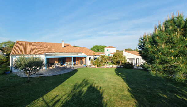 Villa / Maison 12 pièces  à vendre Saint-Denis-d'Oléron 17650