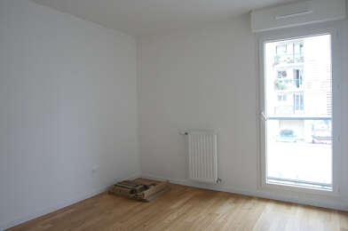 Appartement 3 pièces 372750 €