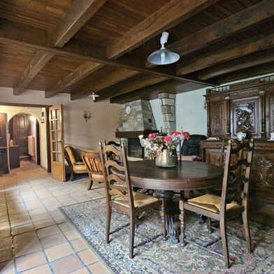 Maison 8 pièces 98000 €