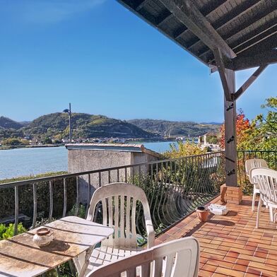 Maison 8 pièces 320000 €