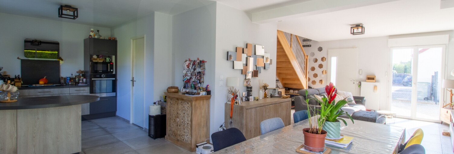 Maison 6 Pièces 102 m² à vendre à Semoy (45400)