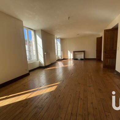 Appartement 7 pièces 152000 €