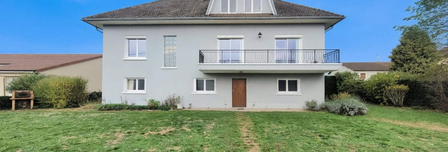 Maison 8 Pièces 190 m² à vendre à Mably (42300)