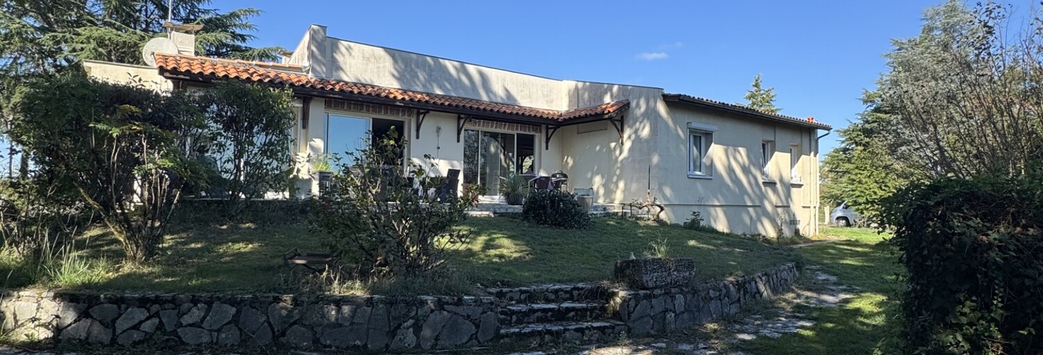 Maison 8 Pièces 196 m² à vendre à Les Peintures (33230)