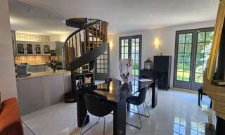 Maison 6 Pièces 141 m² à vendre à Noisy-le-Grand (93160)