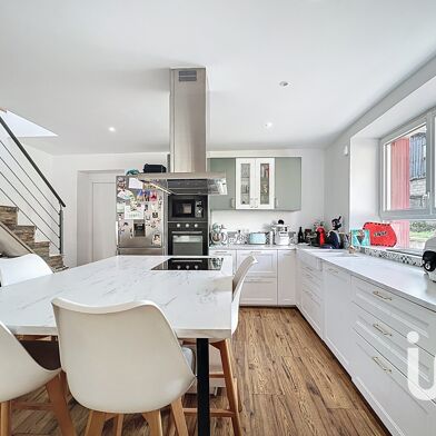 Maison 5 pièces 295000 €